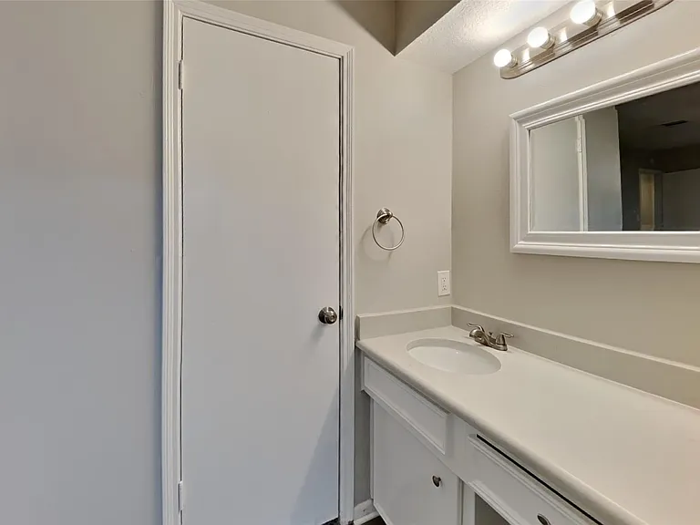935 Red Rock Canyon Dr — Photo 9