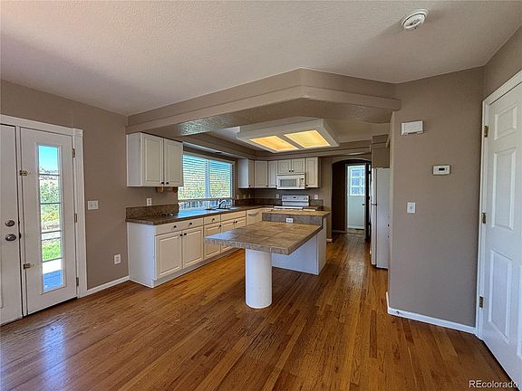 5th image of 1181 Savannah Sparrow Drive