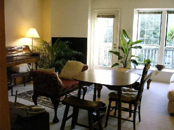 2590-F S Arlington Mill Dr APT 6, Arlington, VA 22206