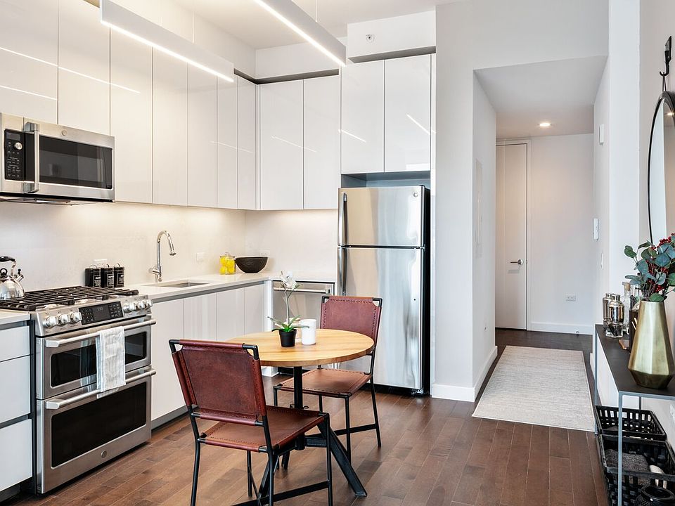 1st image of 515 W 36th St APT 33H