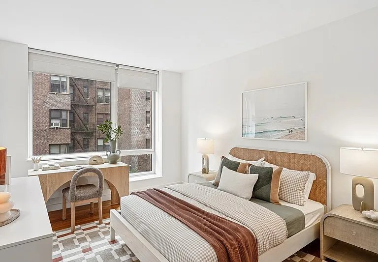 Elevate your lifestyle at Arbor with this beautifully designed bedroom featuring modern furnishings and natural light. Enjoy the perfect blend of comfort and style just steps from vibrant city living. Schedule your tour today!