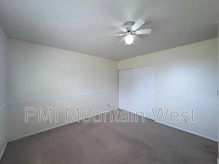 1020 E 1275 N — Photo 11