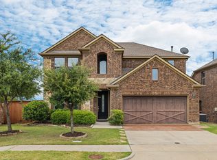 1001 Chickasaw Dr, Carrollton, TX 75010