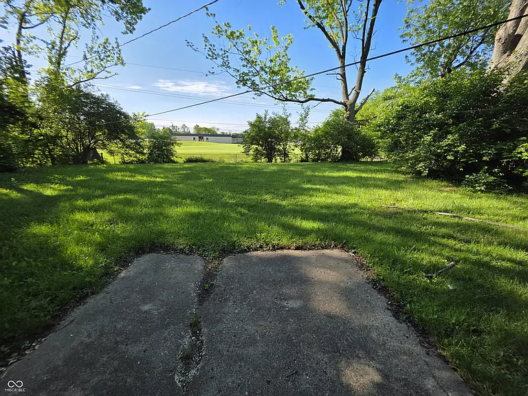 10359 Chris Dr — Photo 21