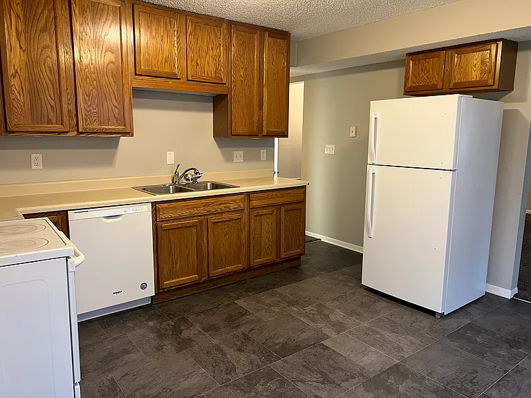 2112 E Caulder Ave #2112 — Photo 2