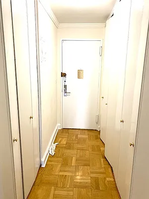 Rented by Corcoran | media 14