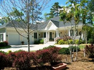 1000 Plantation Point Dr, Greensboro, GA