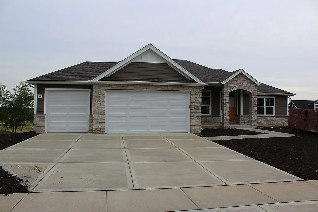 20930 S Lakewoods Ln photo 1