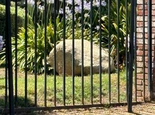 7308 Corbin Ave UNIT M, Reseda, CA 91335