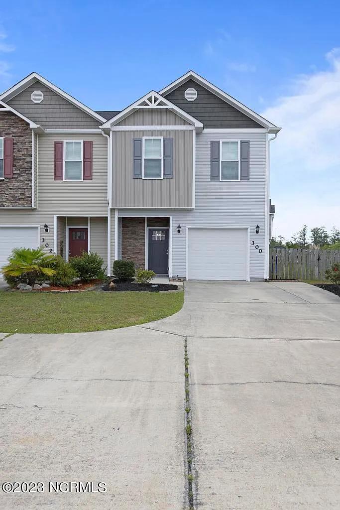 Building Photo - 300 Frisco Way