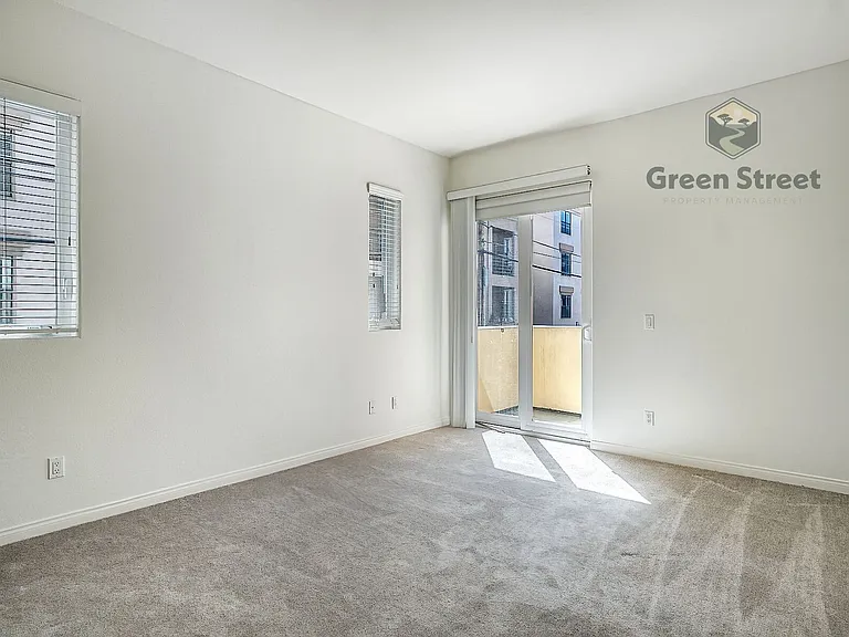 4057 1st Ave #109-9 — Photo 8