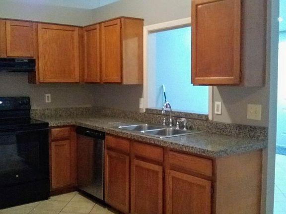 3rd image of 45 Saint Johanna Dr