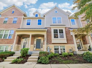905 Indigo Ct, Hanover Park, IL 60133
