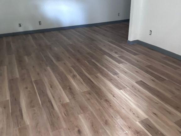 3rd image of 2219 E 67th St Unit 1305
