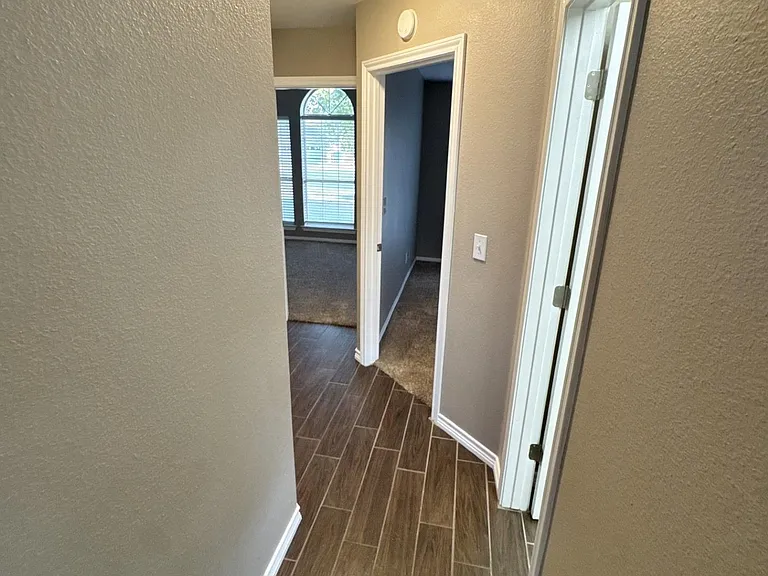 1213 Parliament St — Photo 24