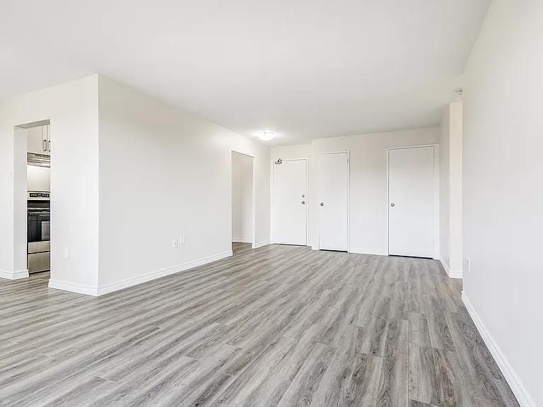 291 Brant Ave — Photo 22