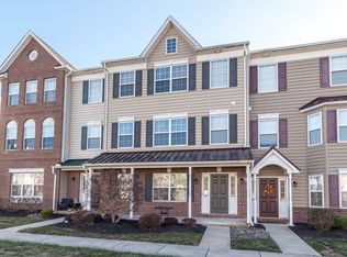 2059 Morgan Hill Dr, Pennsburg, PA 18073