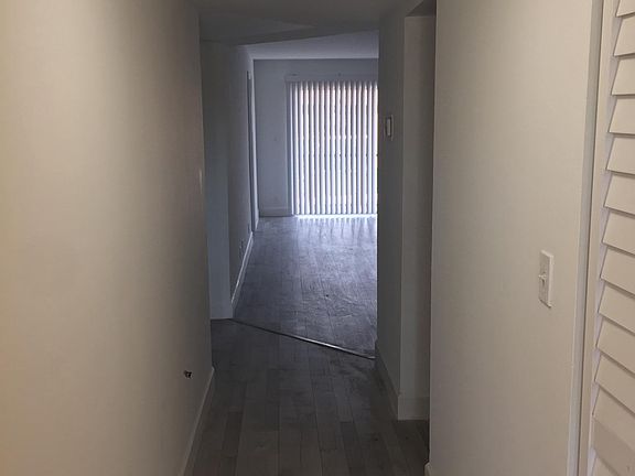 4th image of 8020 Colony Cir N APT 205