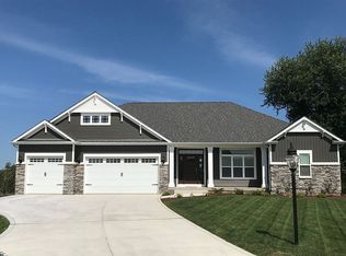 2651 Vivante Dr, Valparaiso, IN 46385