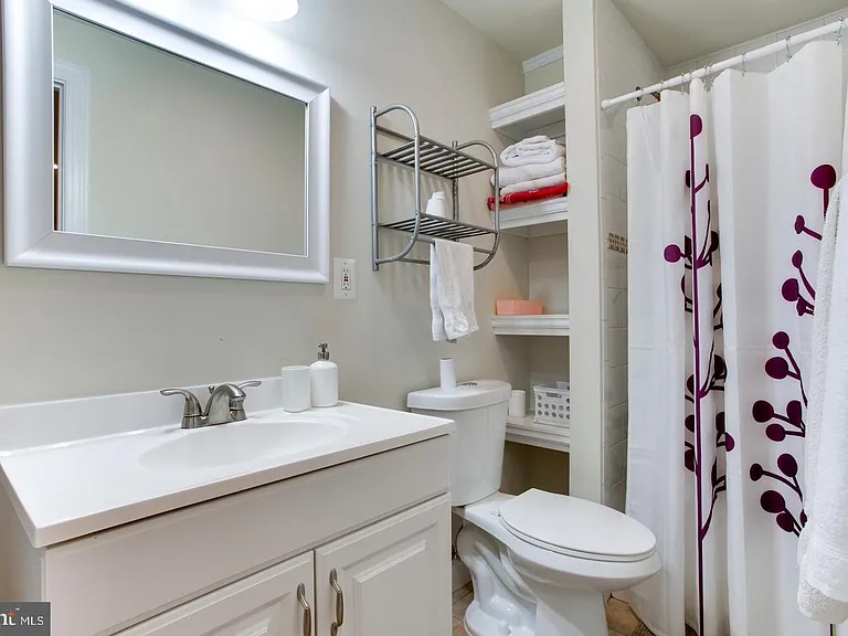 5407 Helm Ct — Photo 33
