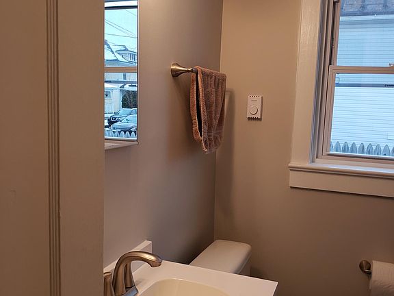 2nd image of 419 Highland Ave