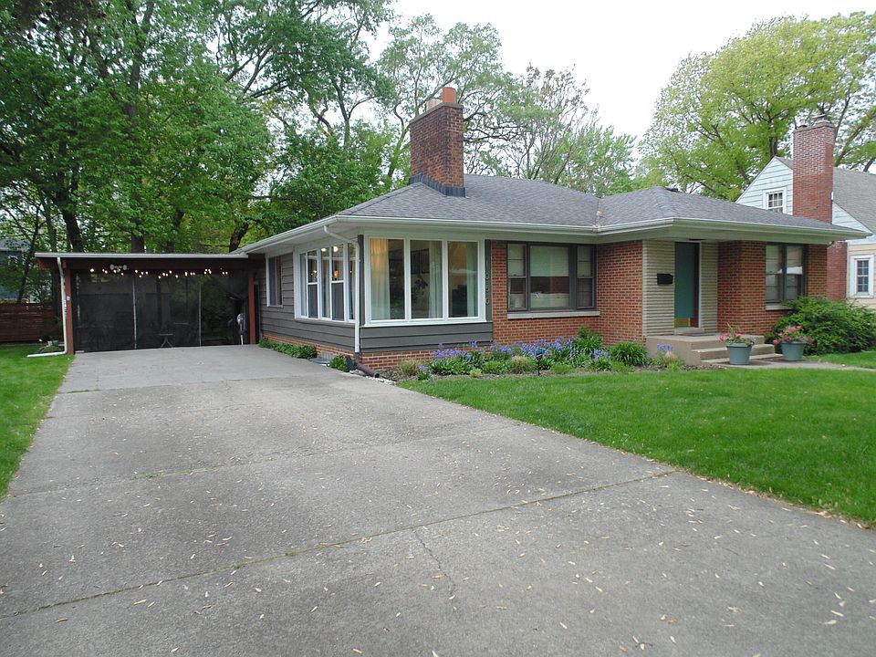 1st image of 1050 N Vermillion St