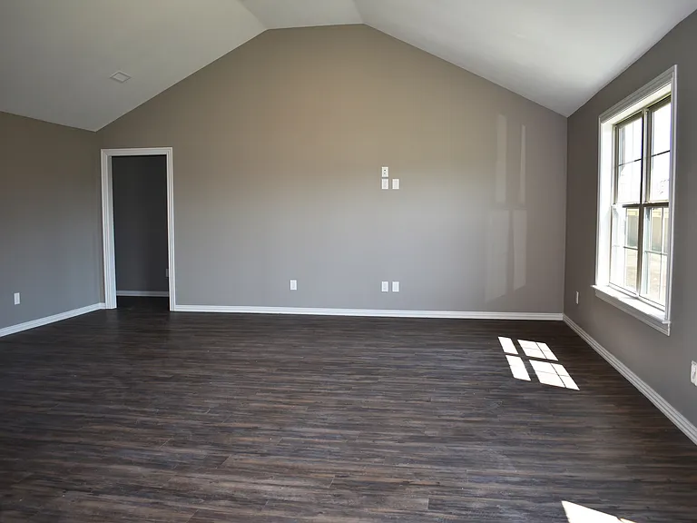510 Captain Marshall St — Photo 4