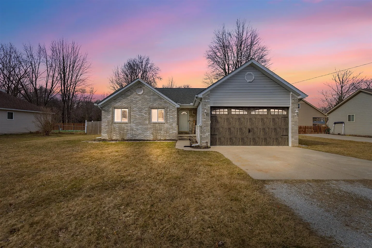 2814 Fruit St photo 1