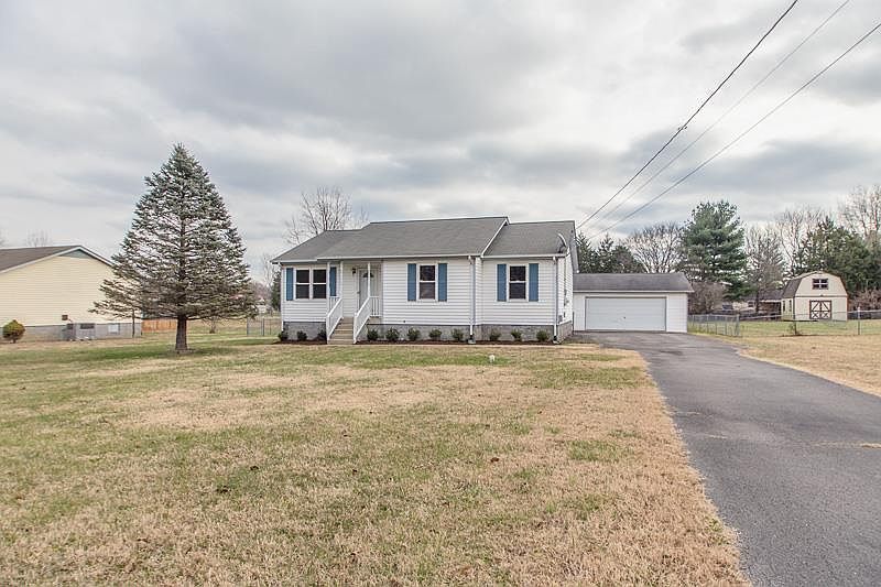 1st image of 6904 Corner Dr