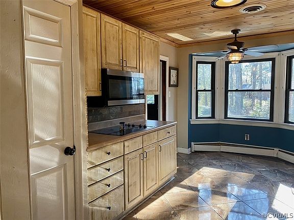 3rd image of 8165 S Mayfield Ln