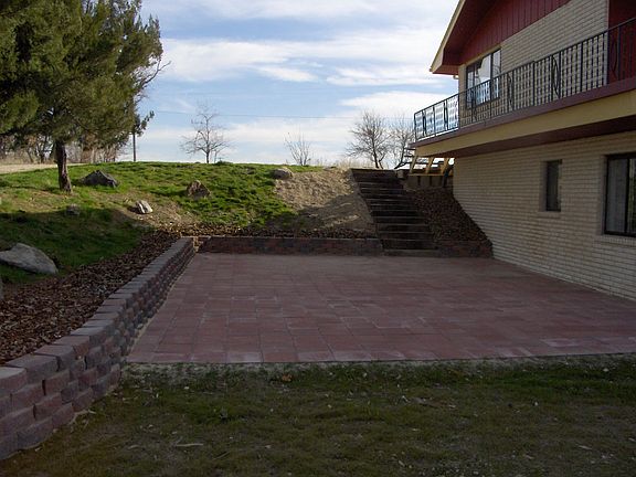 Brick Terrace Courtyard