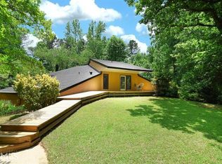 135 Devilla Trce, Fayetteville, GA 30214