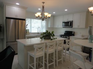 5314 Soledad Mountain Rd, San Diego, CA 92109