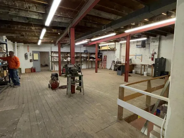 4514 Paul St, Philadelphia, PA 19124