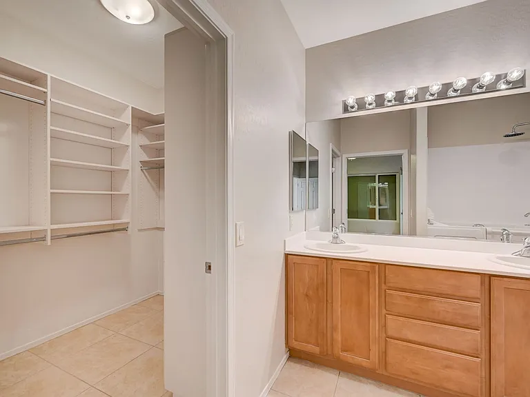 7925 Fantail Dr — Photo 26