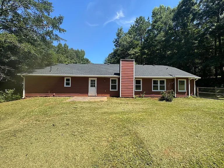35 Christian Woods Ln — Photo 23