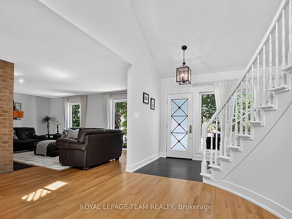 5th image of 15 Kintail Ct