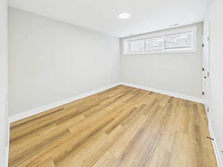 1900 W 17th St #1R — Photo 18