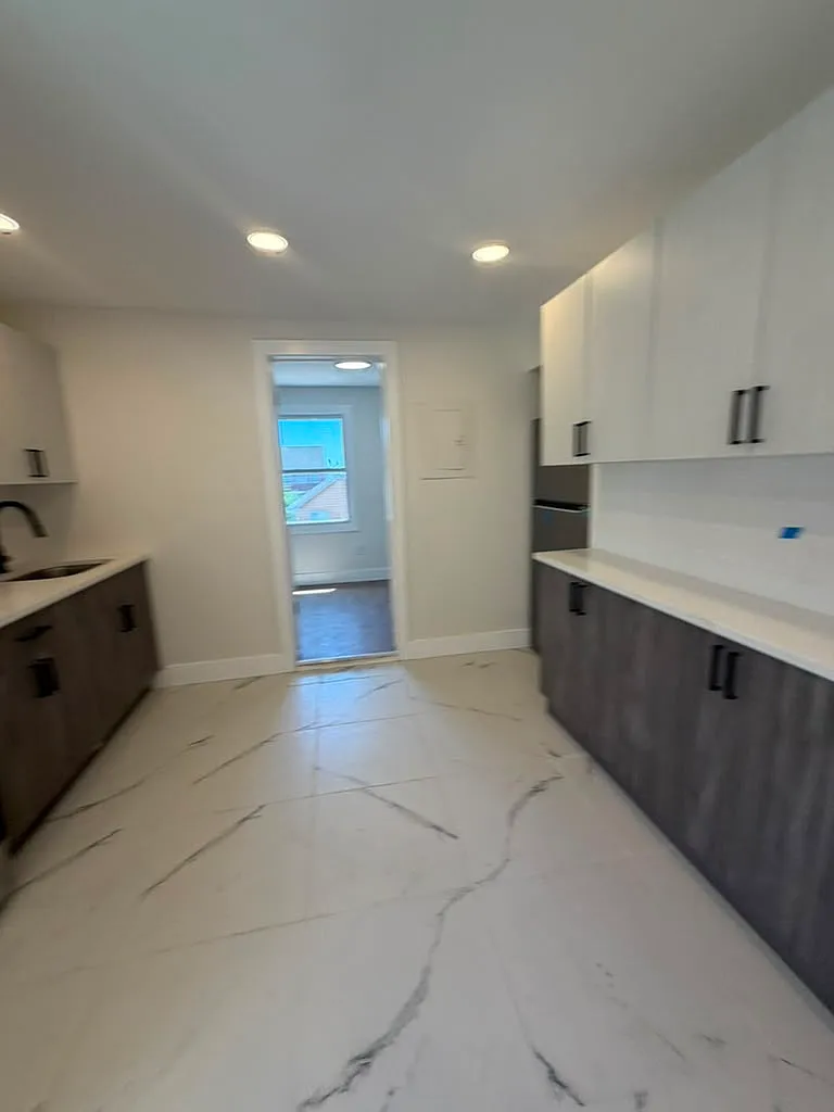 4 bed, 1200 sqft, $2,750 — Photo 3