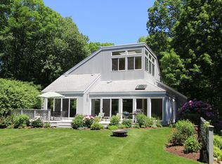 35 Lower Trinity Pass Rd, Pound Ridge, NY 10576