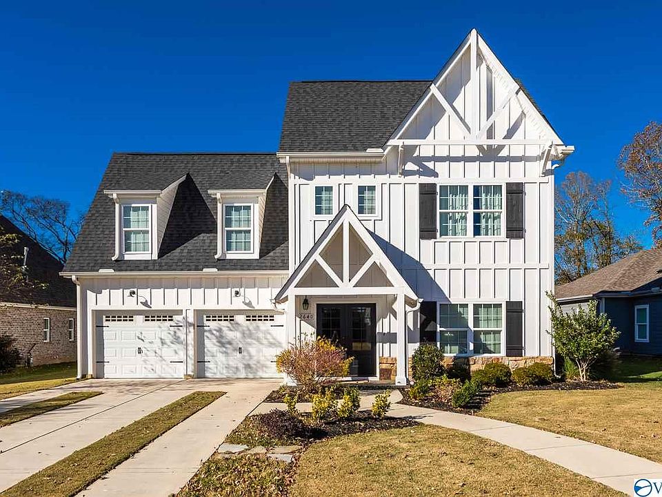 1st image of 2640 Mountain Stream Way