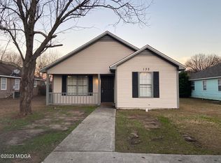 132 Kensington Cir, Warner Robins, GA 31093