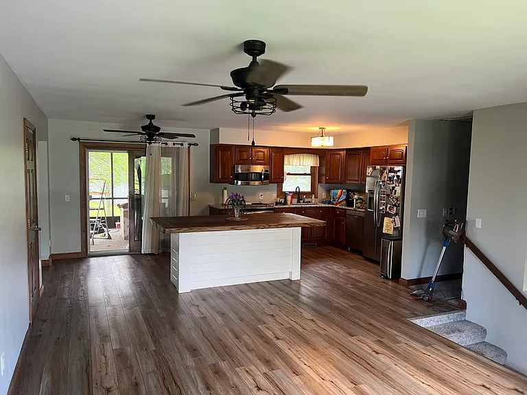 8455 Lehman Rd — Photo 11