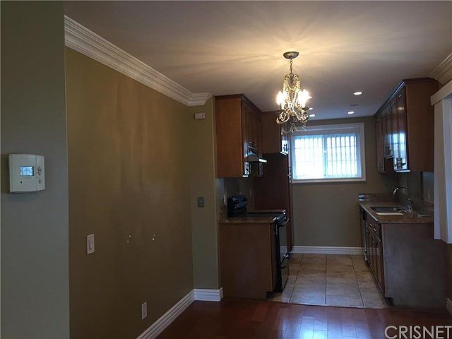 1st image of 22901 Vanowen St APT 4