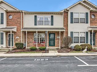 1823 Golden Oak Ct, Crown Point, IN 46307