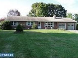 758 E Pumping Station Rd, Quakertown, PA 18951