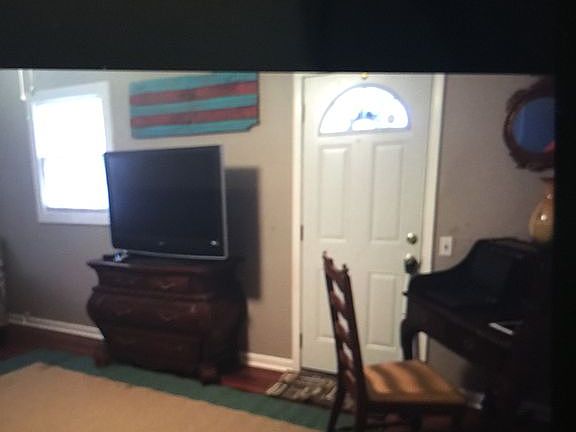 5th image of 609 O'Fallon Rd NW