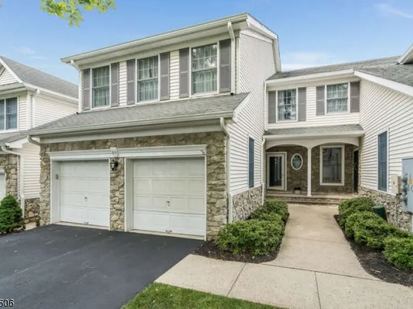 84 Westgate Dr, Clinton Twp., NJ 08801
