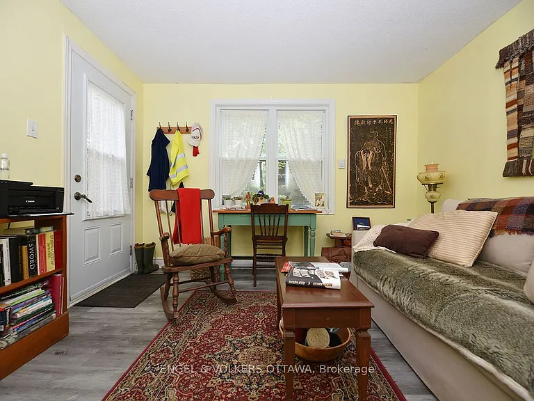 81 3rd Ave #1 — Photo 15