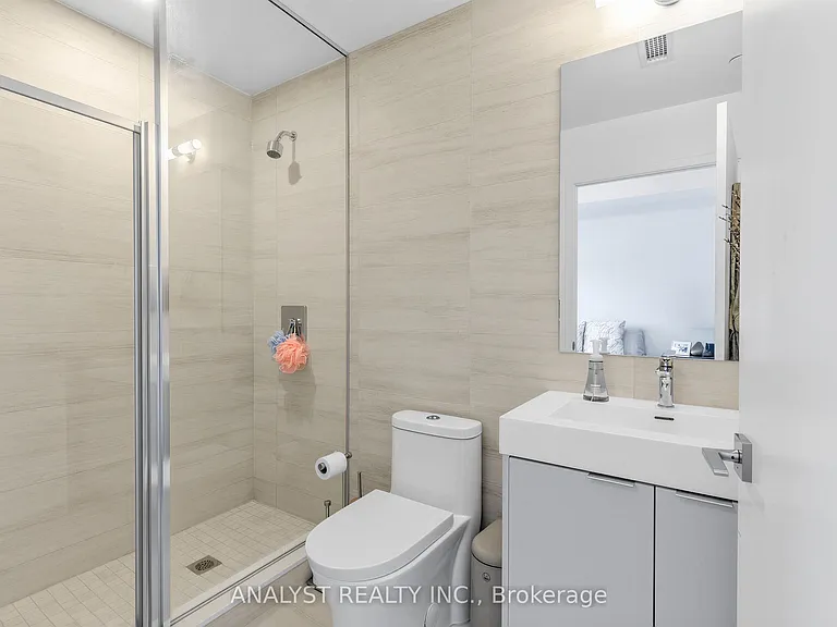 498 Caldari Rd #522 — Photo 14